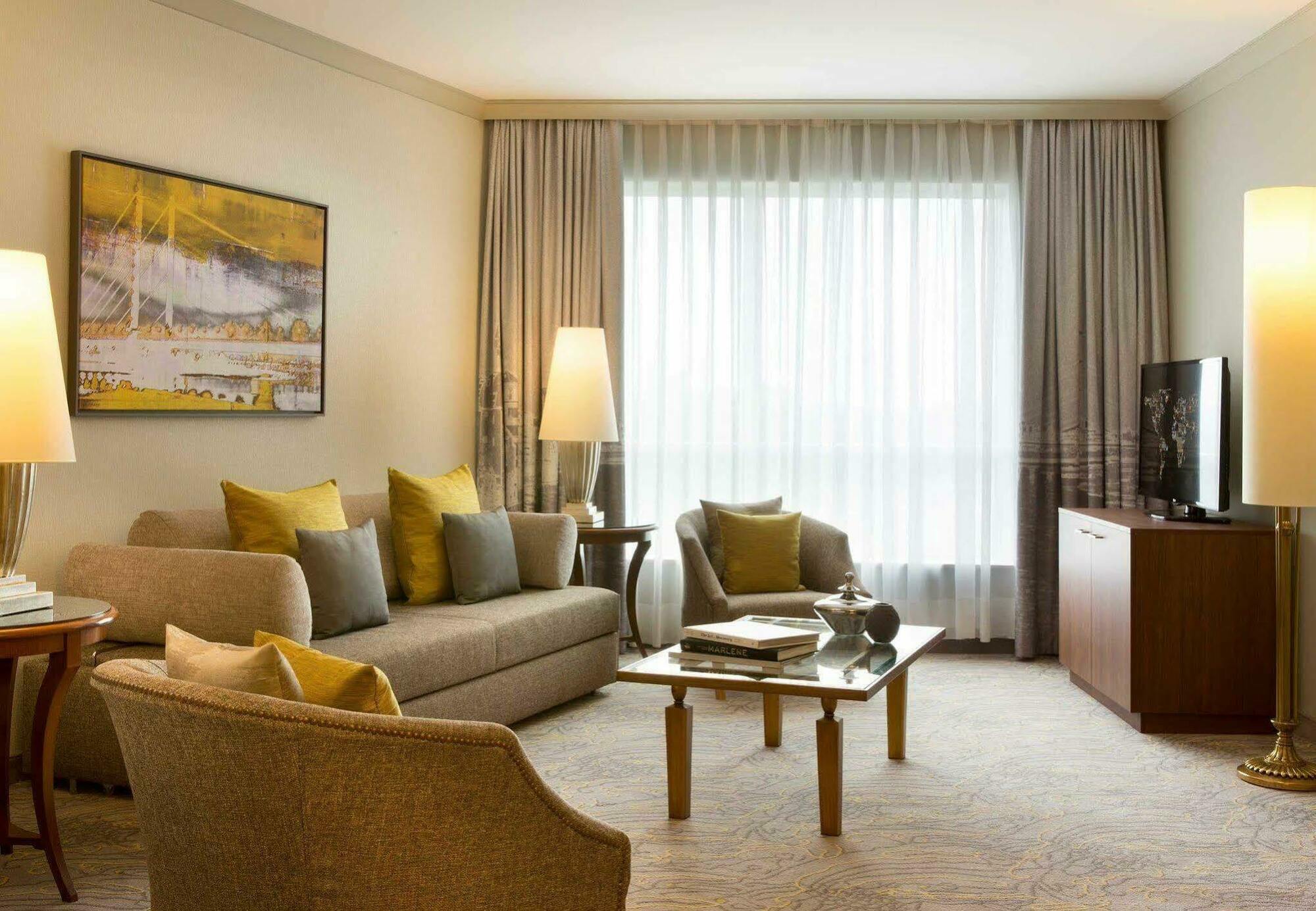 Renaissance Duesseldorf Hotel Eksteriør bilde